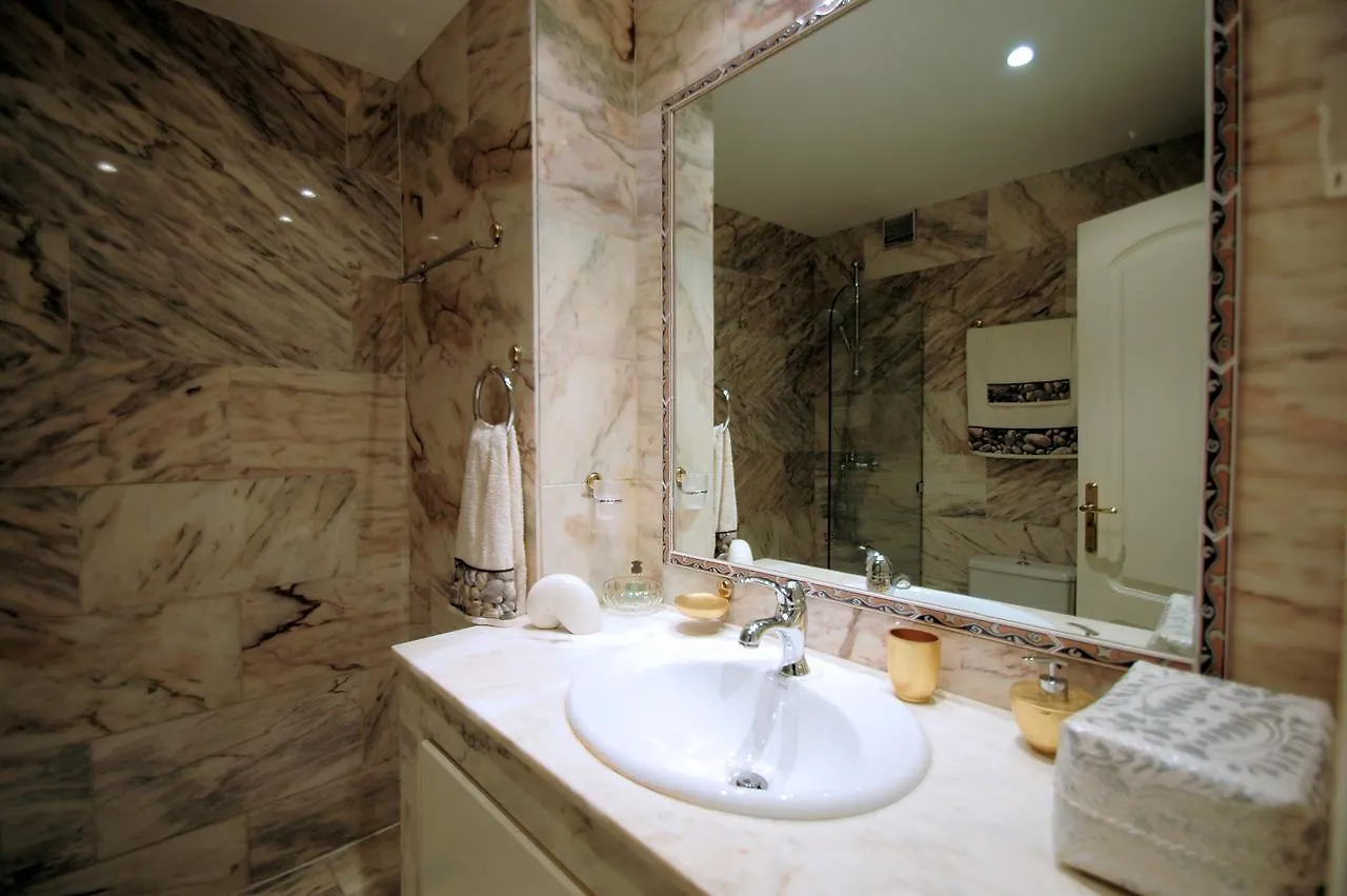Villa Victoria Marbella 0*,